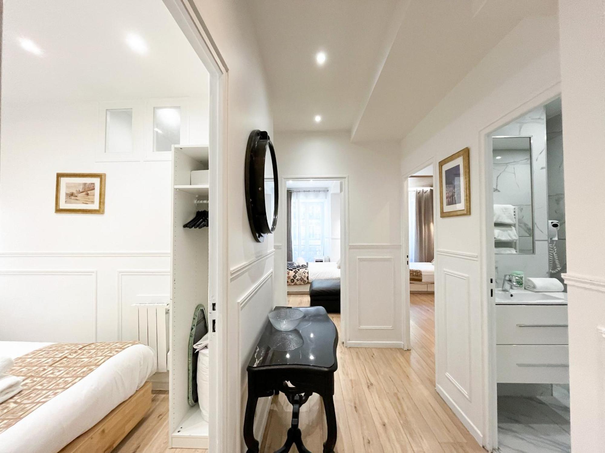 81 - Luxe Sebastopol Apartamento *
